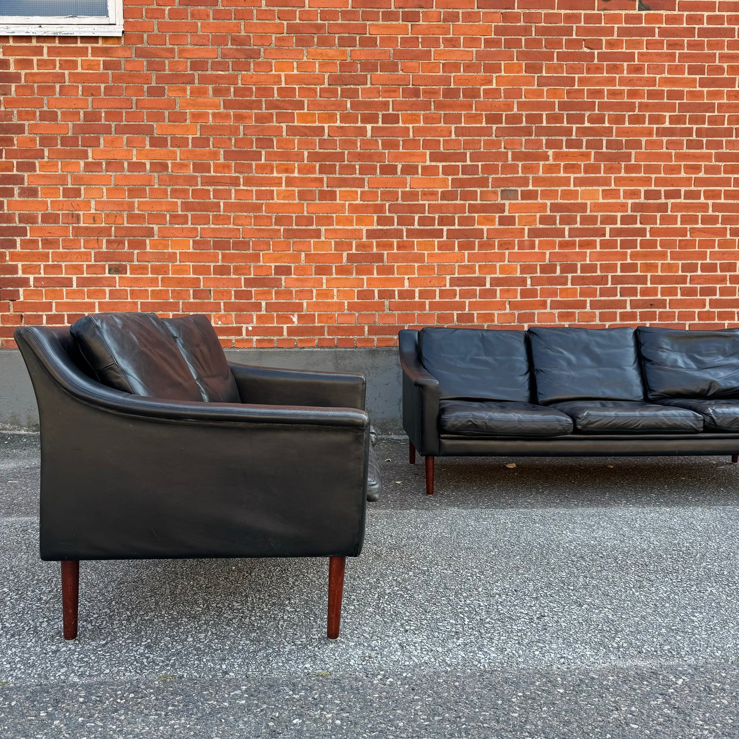 2-sits och 3-sits soffa i skinn