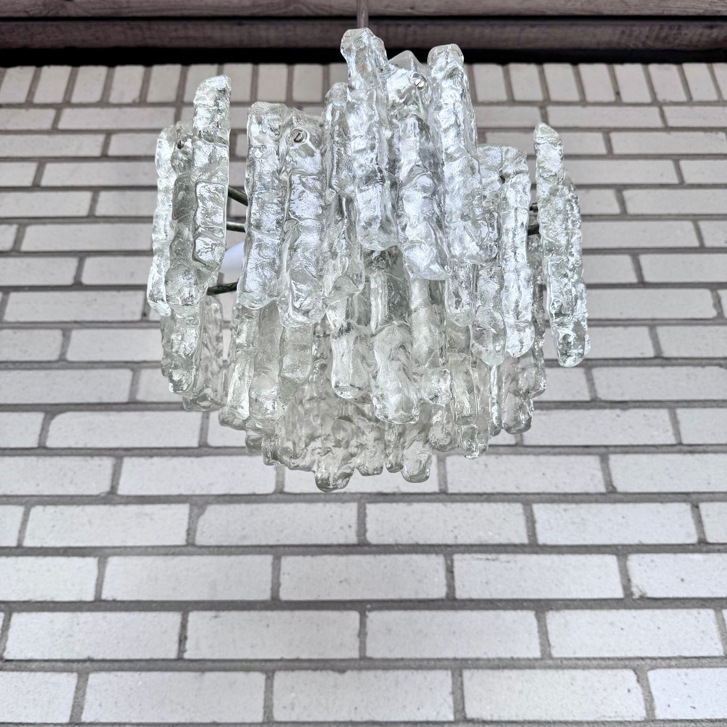 Ice block chandelier by Kalmar Franken