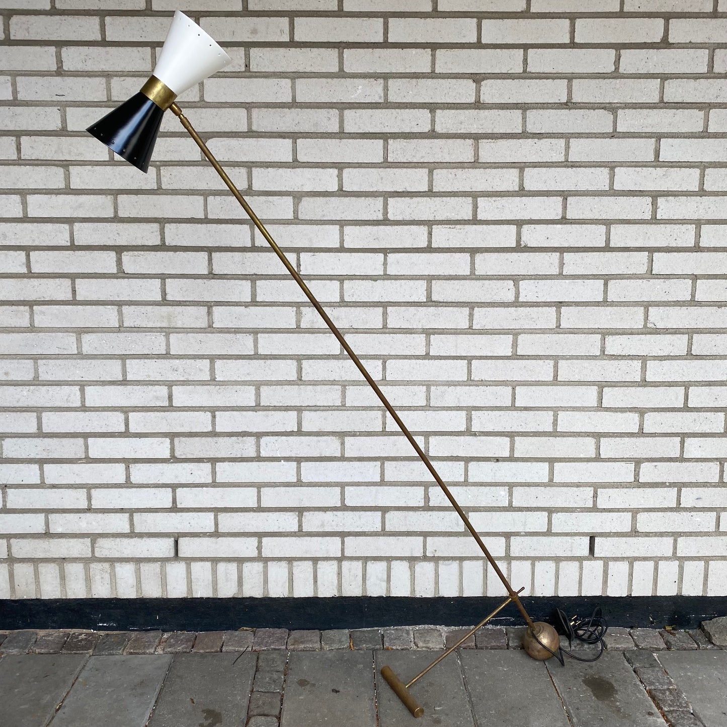 1960s floor lamp in Stilnovo style