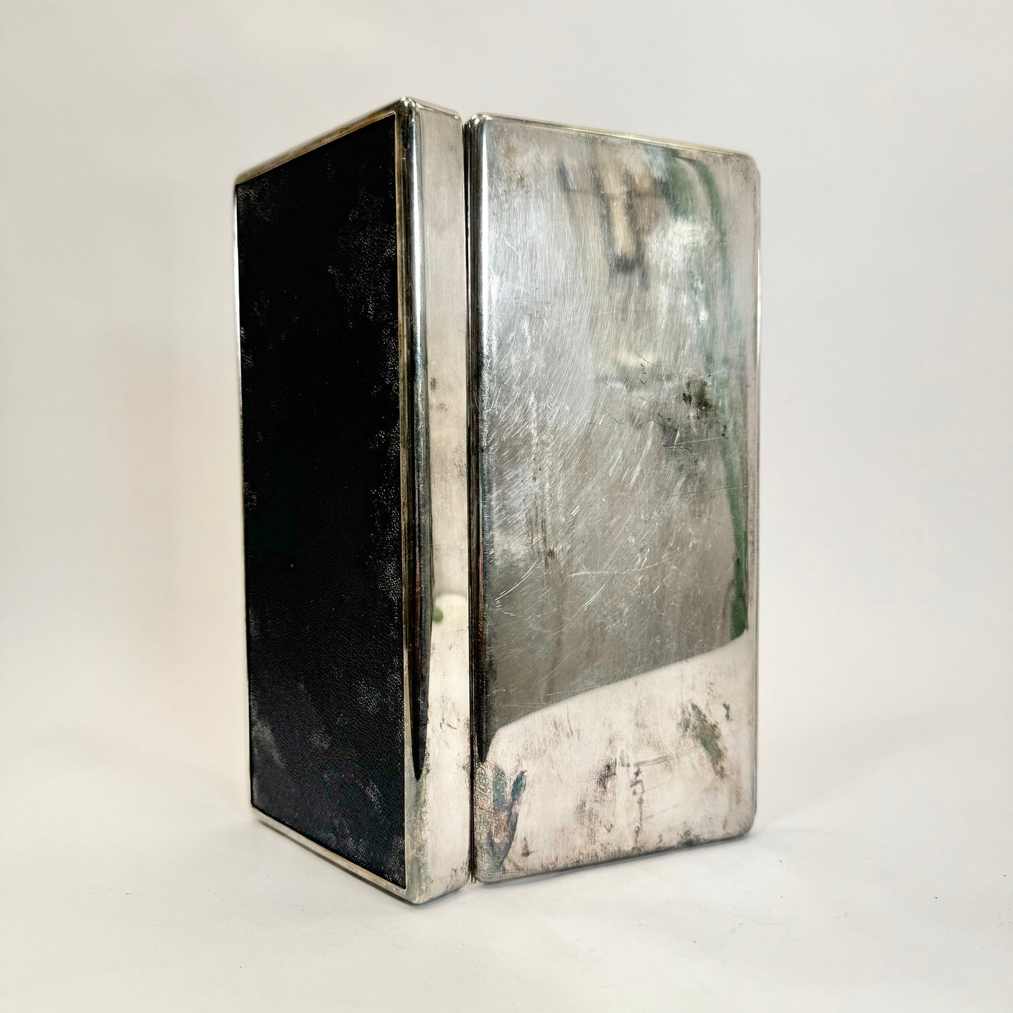 Cigarett/cigarrask i nysilver