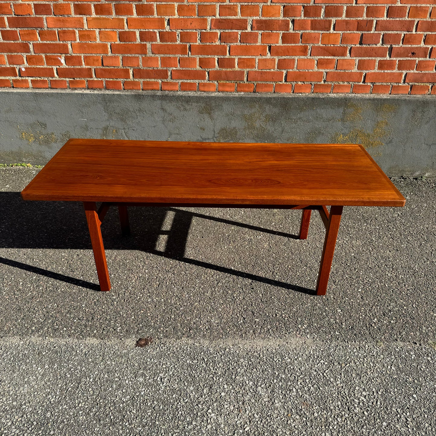 Soffbord i teak