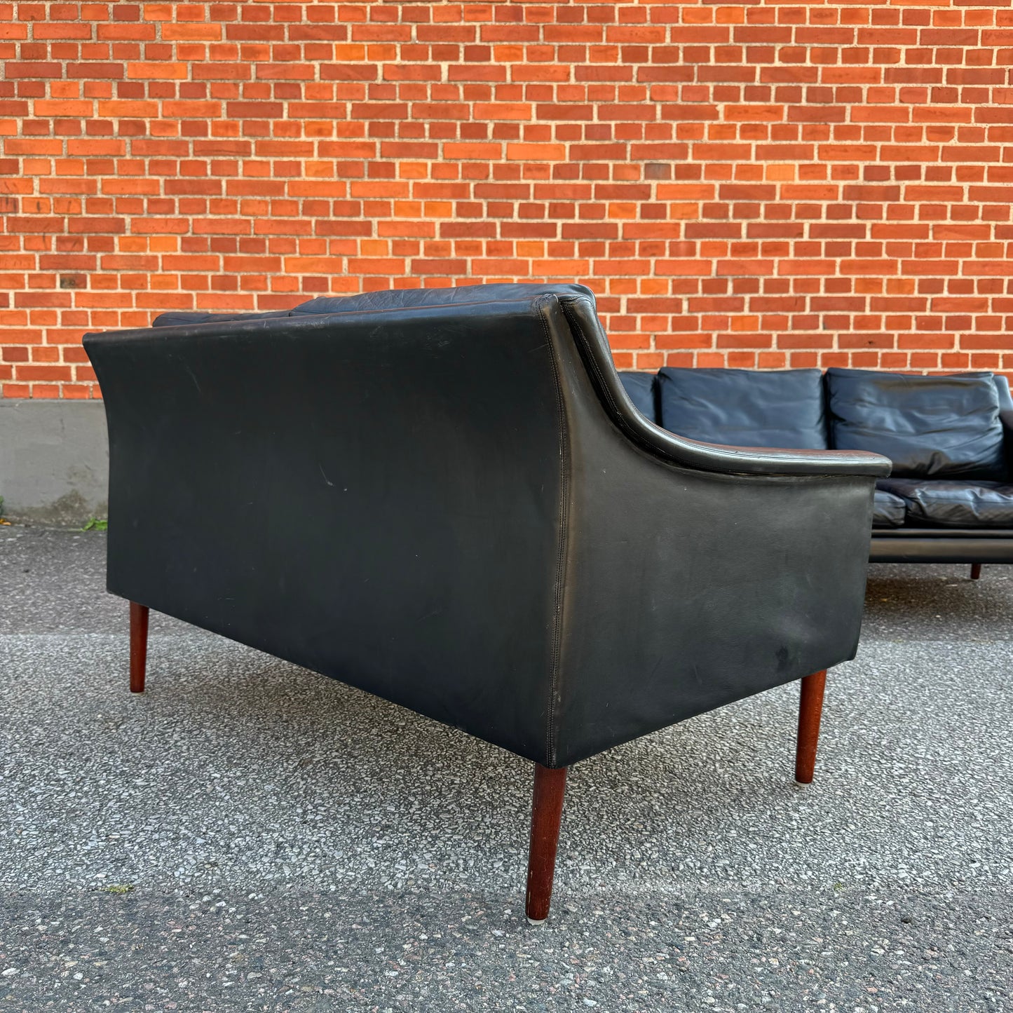 2-sits och 3-sits soffa i skinn