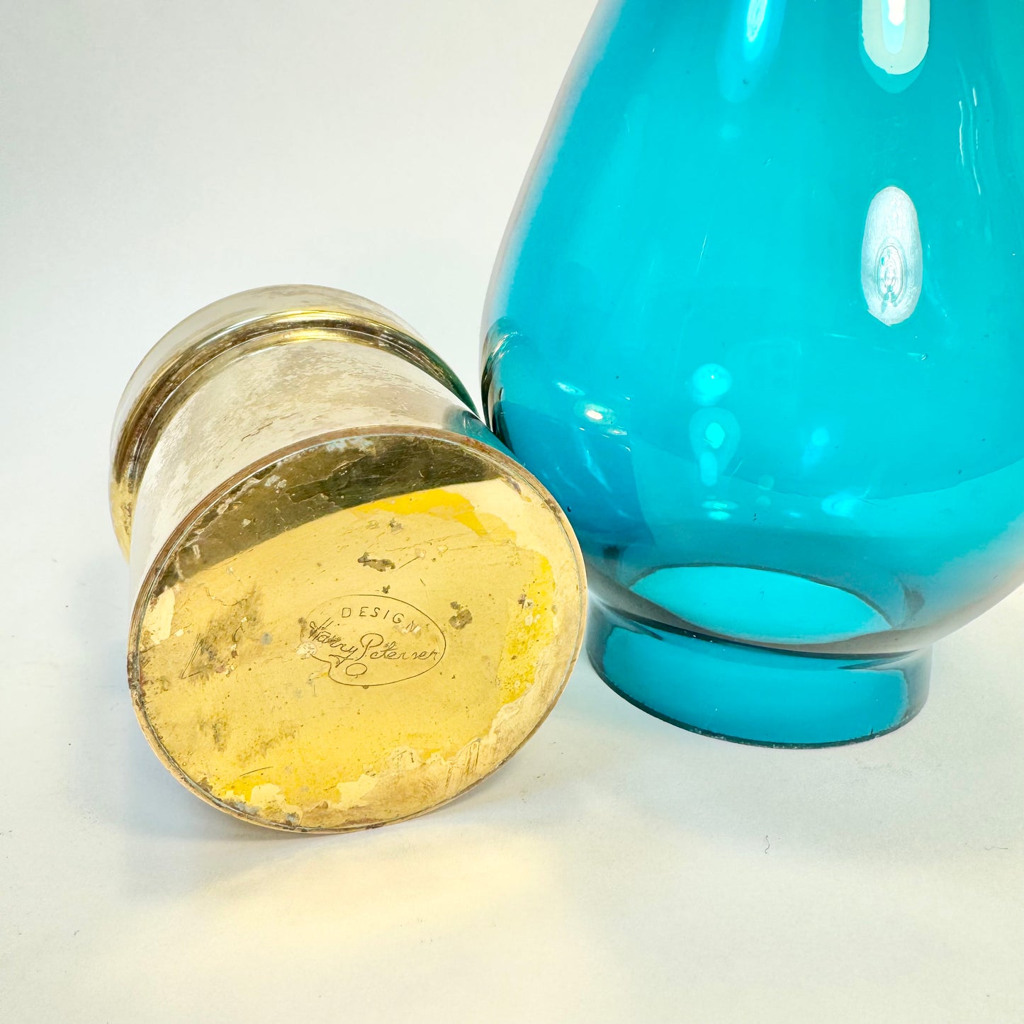 Ljuslykta med turkost glas