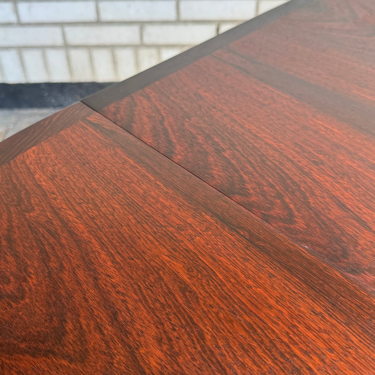 Dining table in Roosewood by Arne Vodder