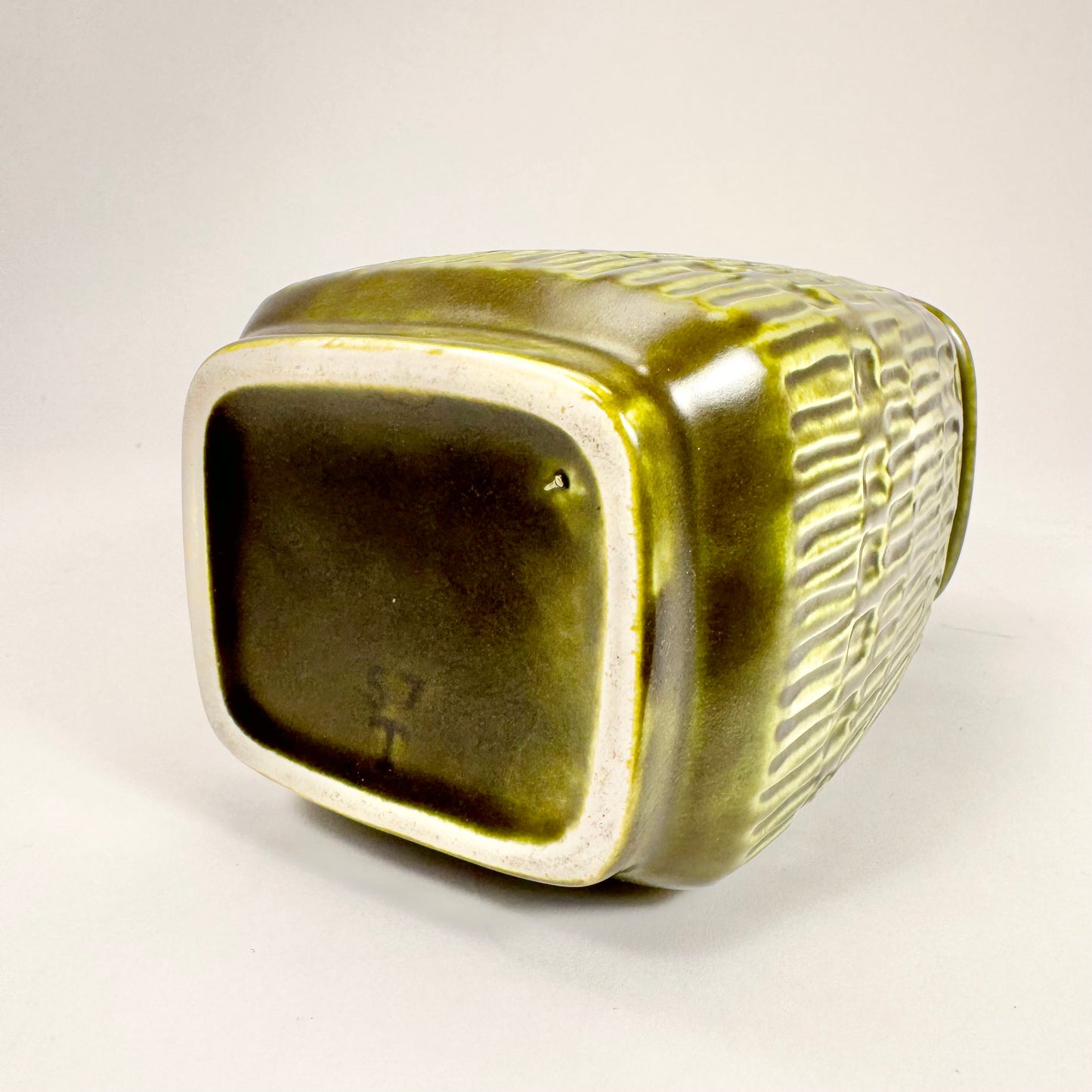 Vase by Bertil Ternell for Upsala Ekeby