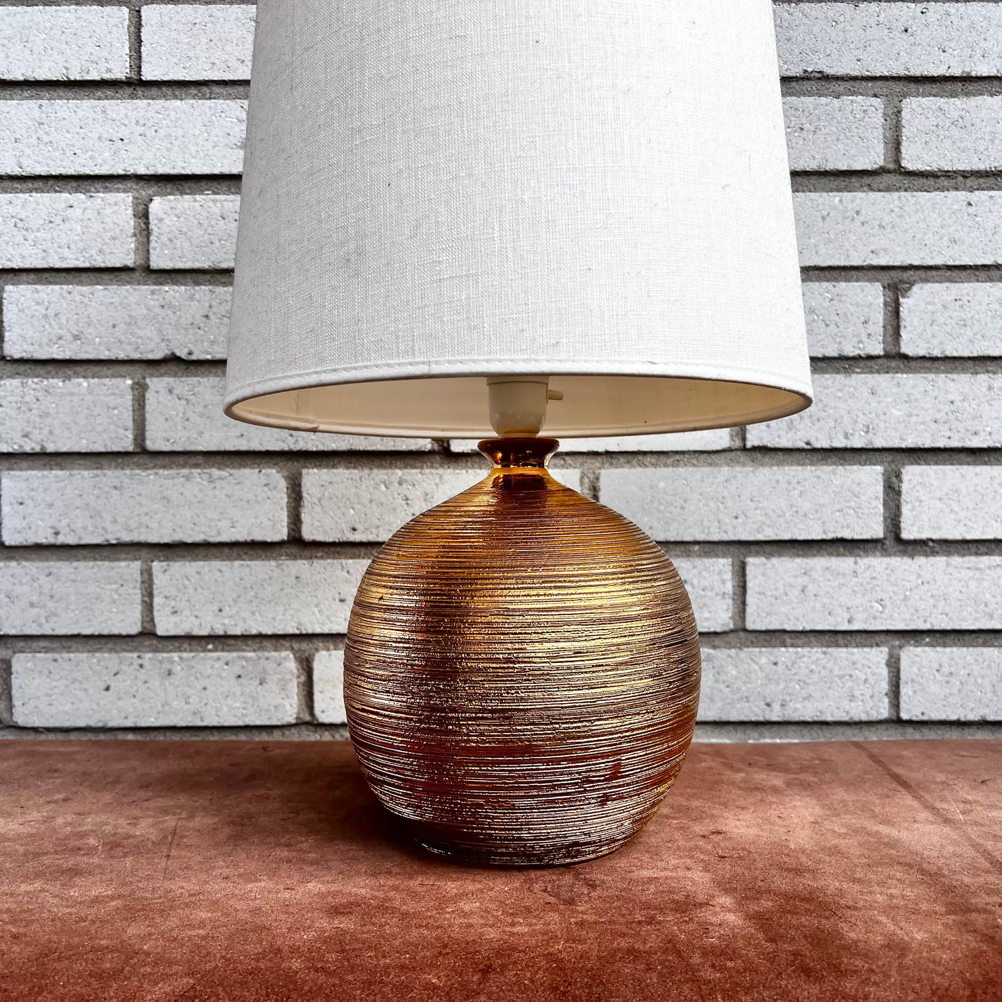 Gold glazed table lamp by Bitossi/Bergboms