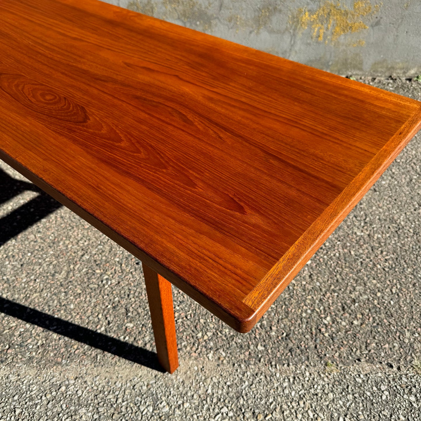 Soffbord i teak