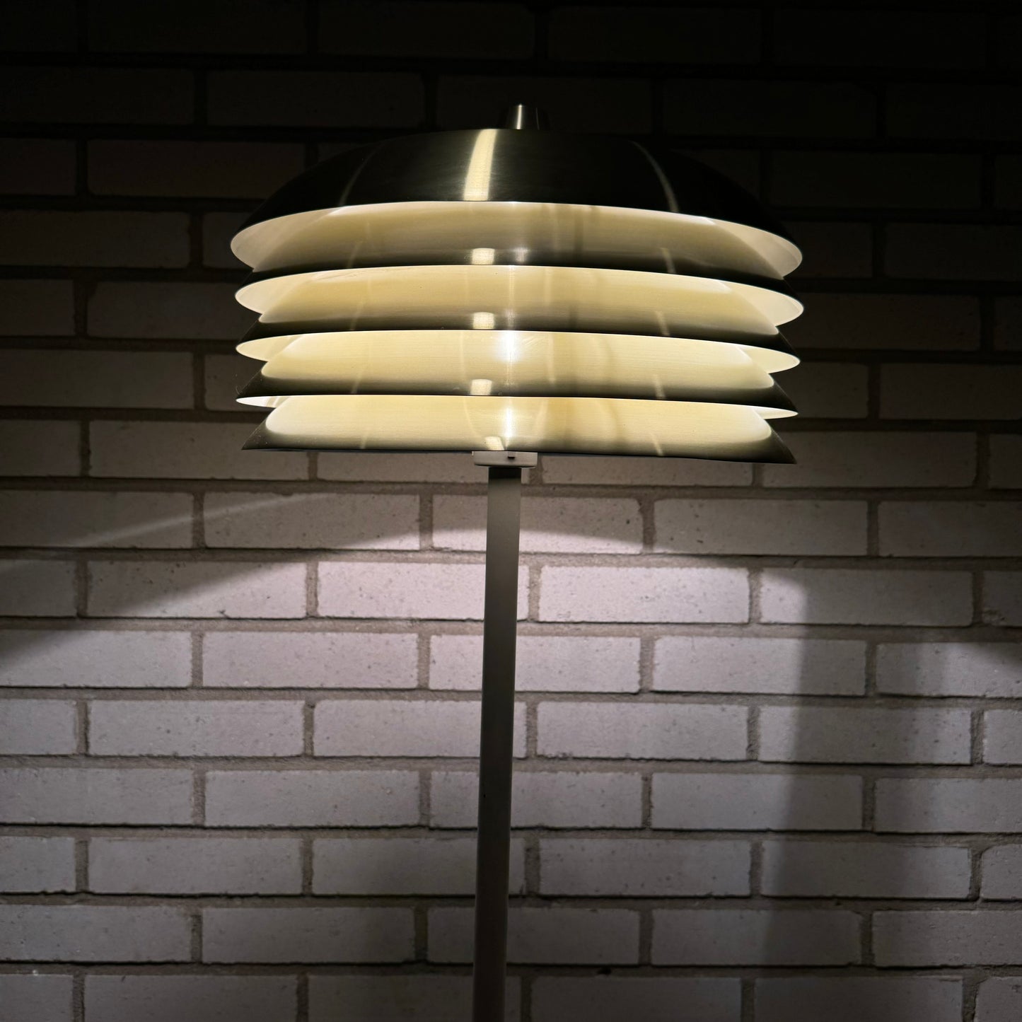 Hans-Agne Jakobsson floor lamp modell G-178