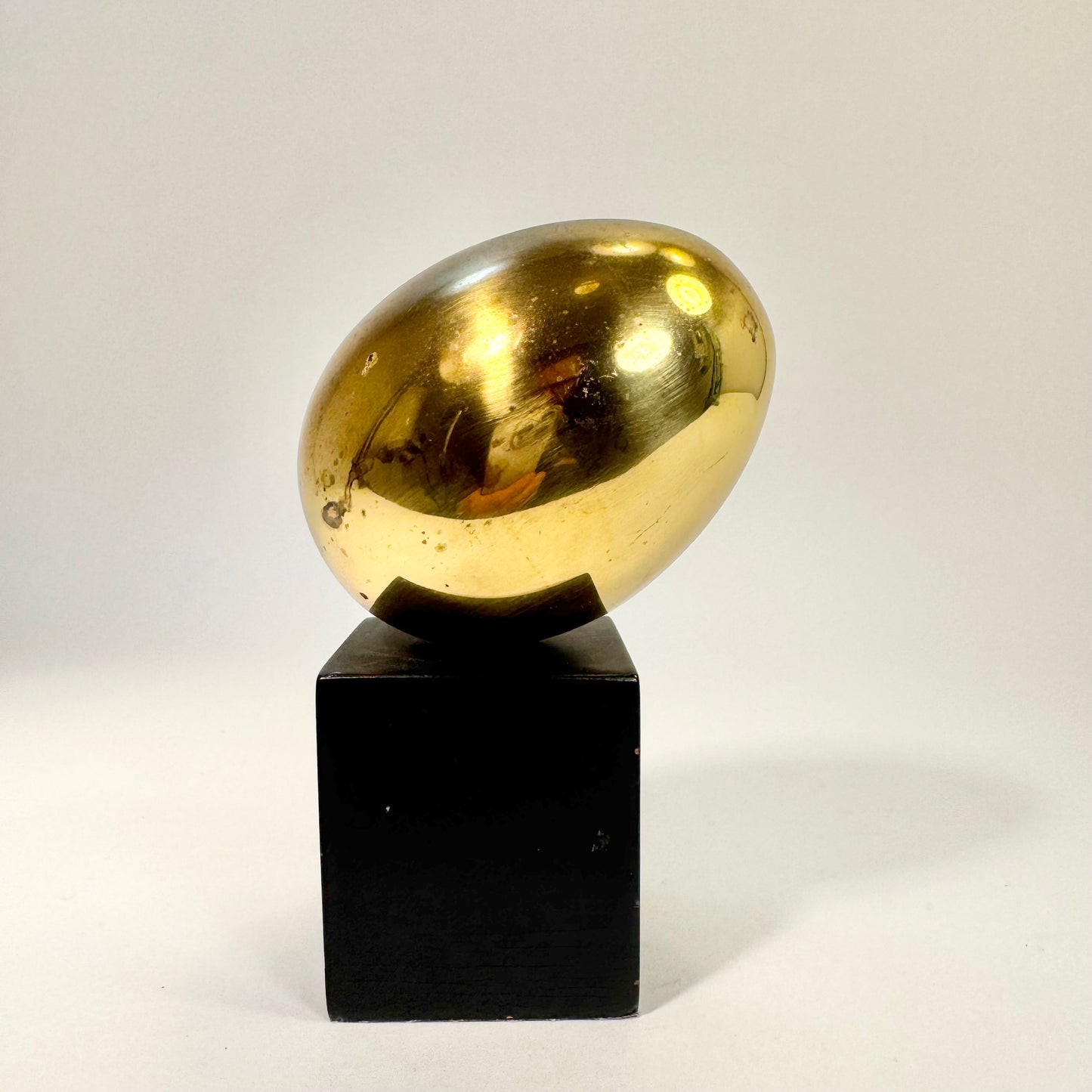 Mässing ägg från Scandia Present