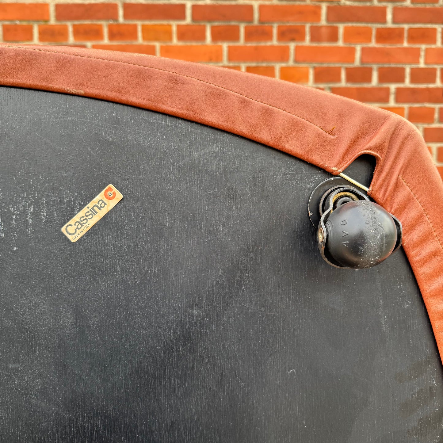 Fåtöljen ”Cipria” av Afra & Tobia Scarpa för Cassina