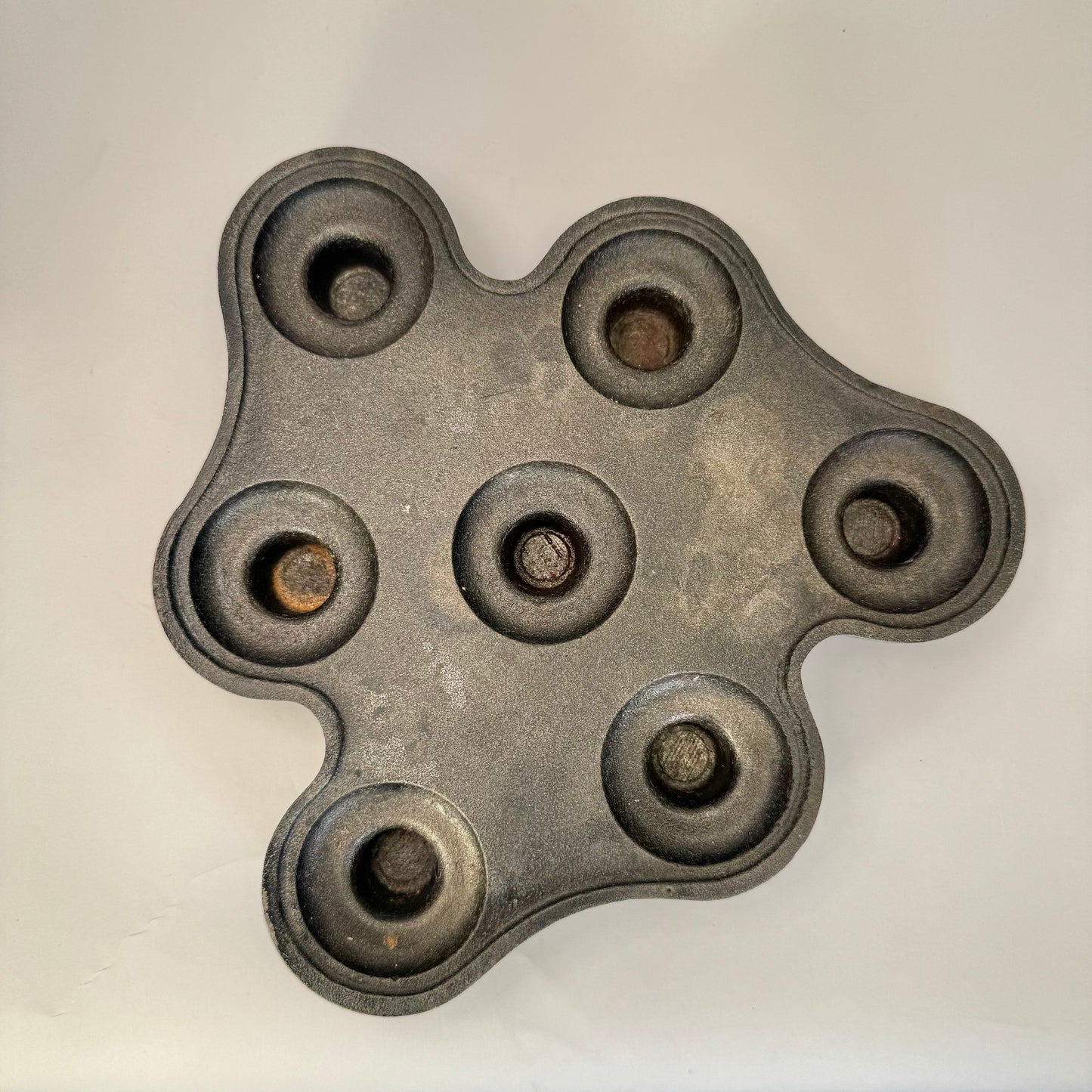 Candle holder by Duoform