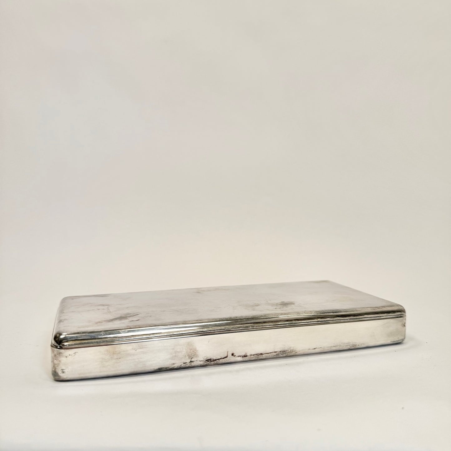 Cigarett/cigarrask i nysilver
