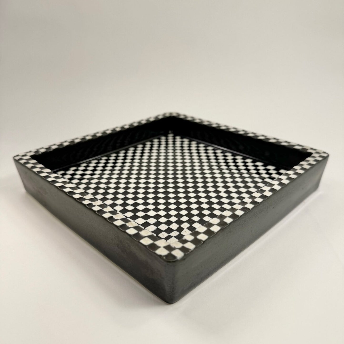 The “domino” Barrel/ashtray by Stig Lindberg