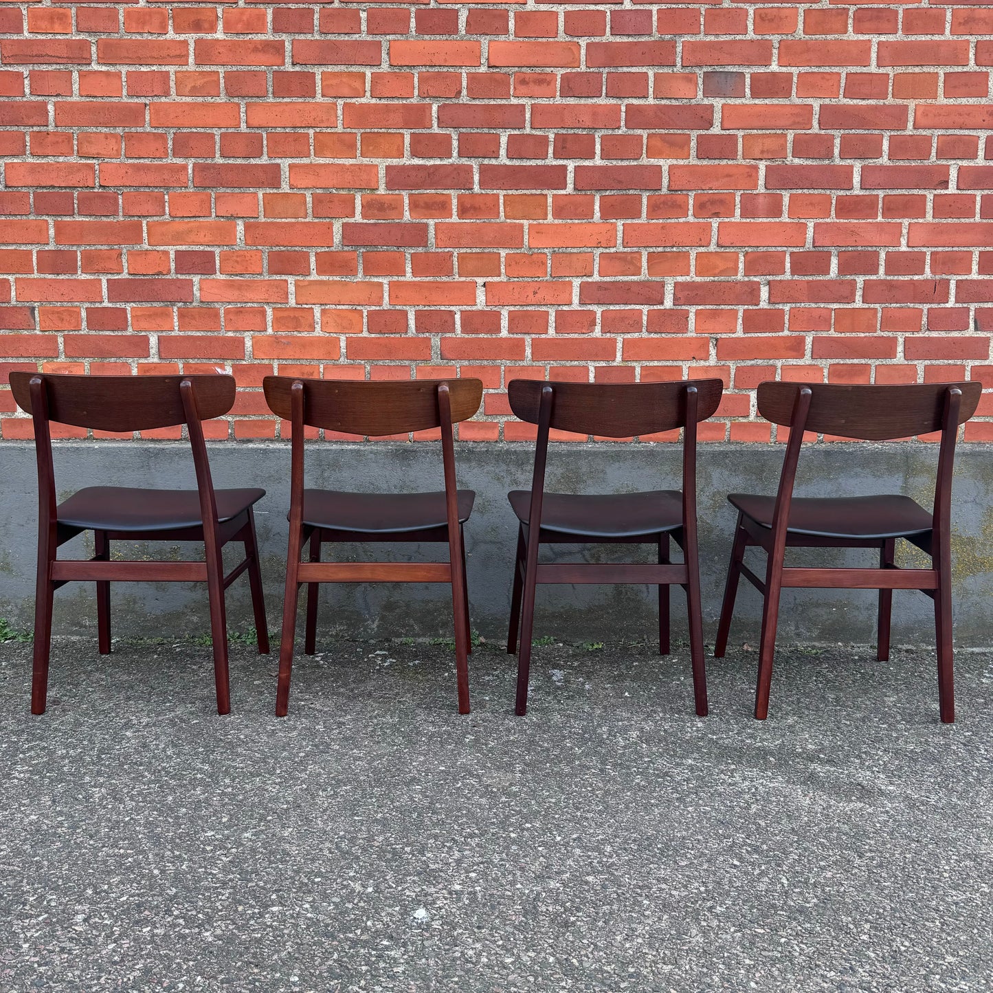 Set of farstrup chairs