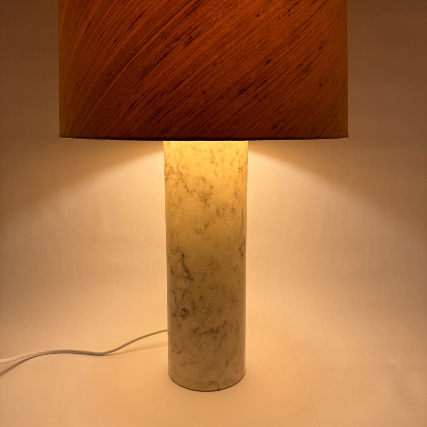 Table lamp in carrara marble