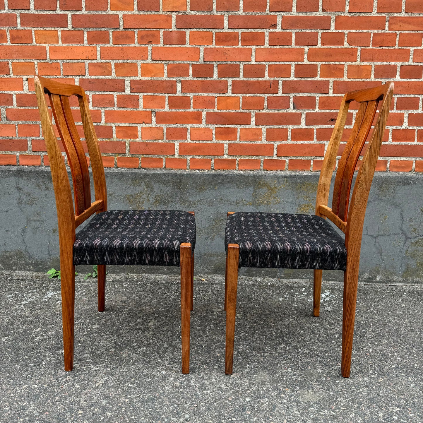 Set of 6 dining chairs by Troeds Bjärnum