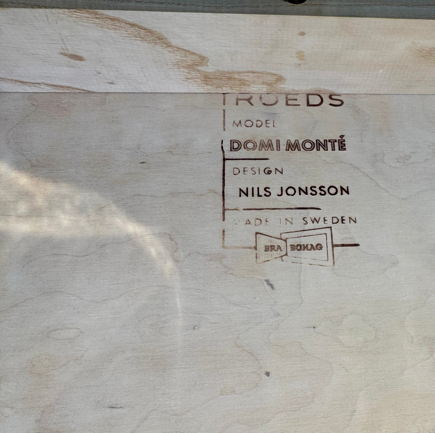 Byrå i teak ”Domi Monté” av Nils Jonsson för Troeds