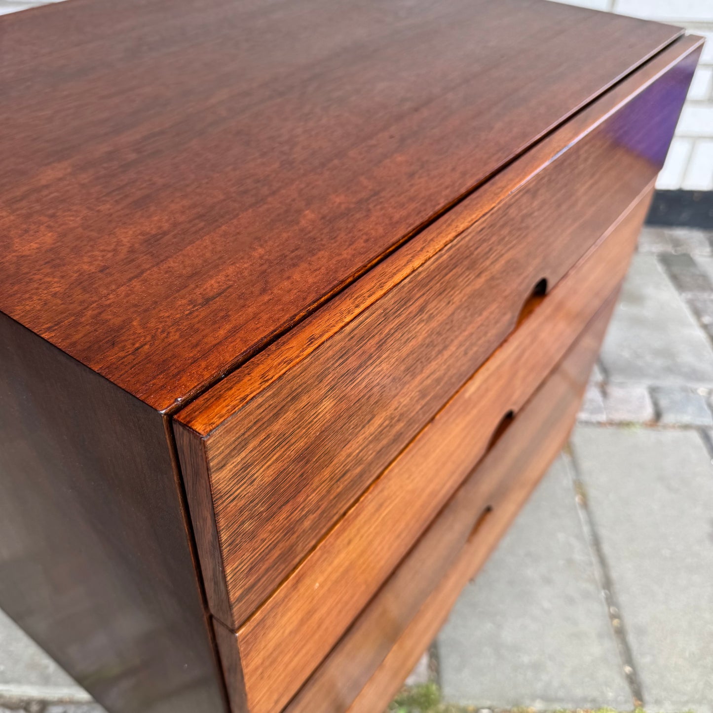 Byrå av H.W. klein för Bramin Möbler