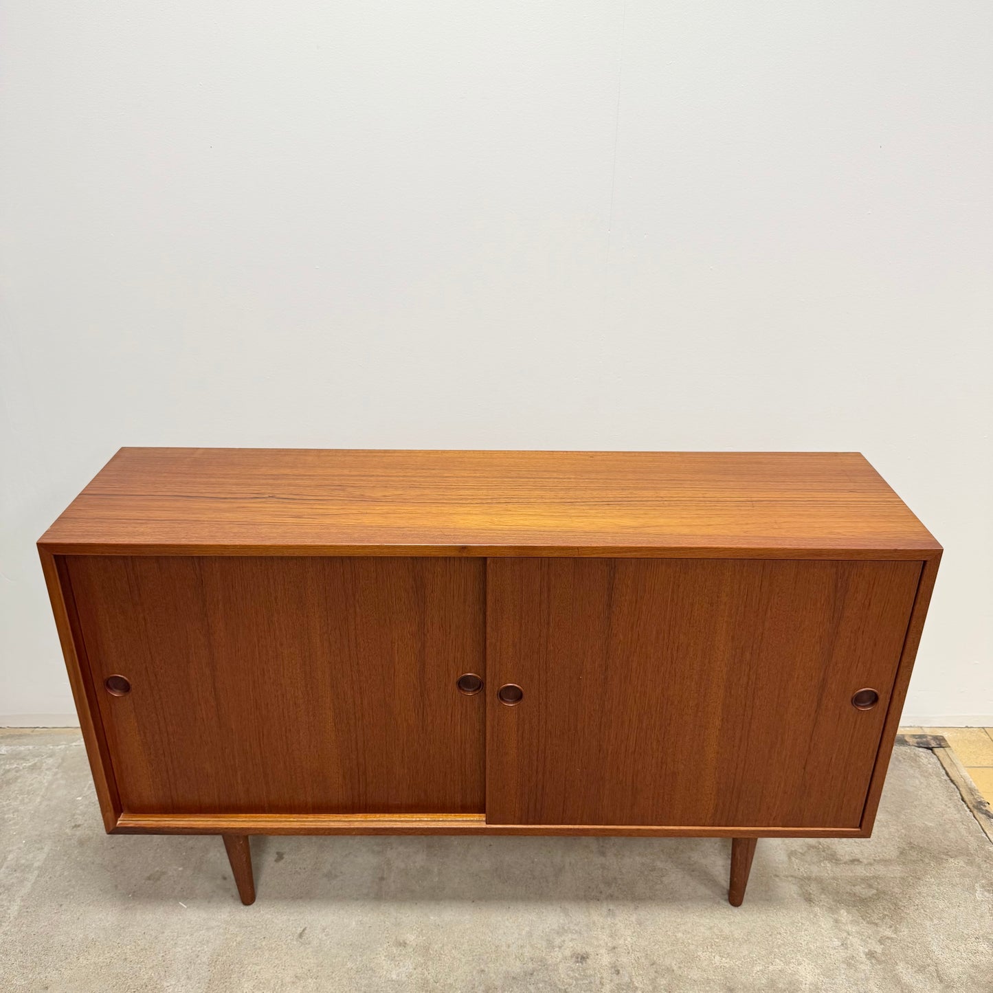 Sideboard av Børge Mogensen för Karl Andersson & Söner