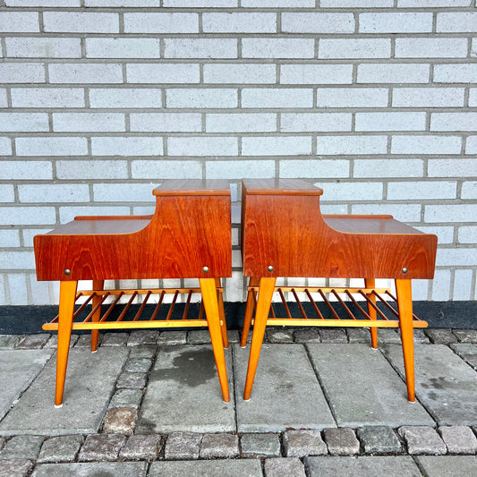 Pair of bedside table in teak and beech