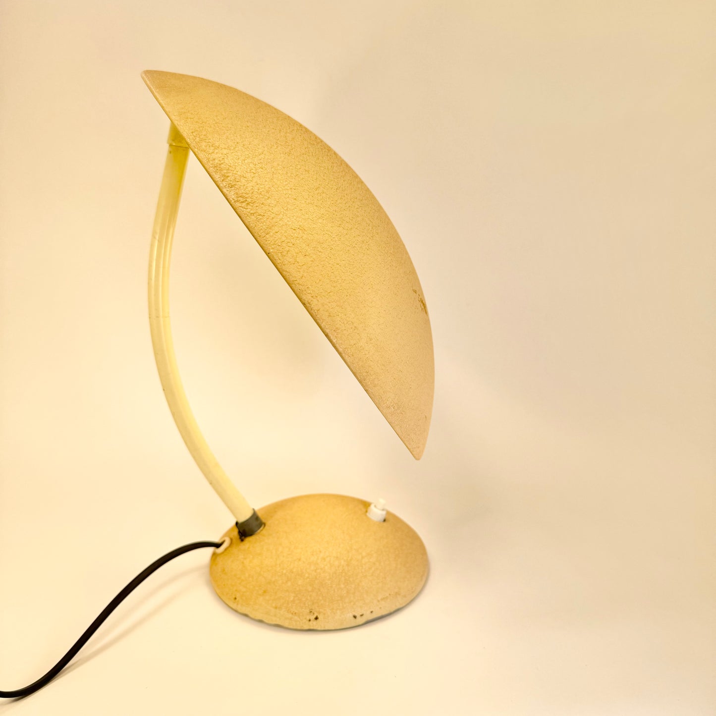 1930-40s desk lamp