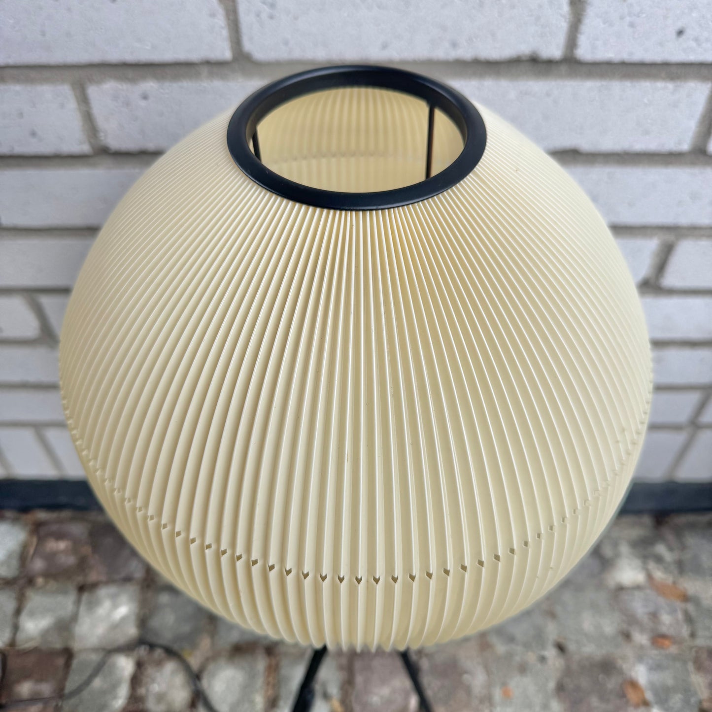 Trebent 60-tals lampa