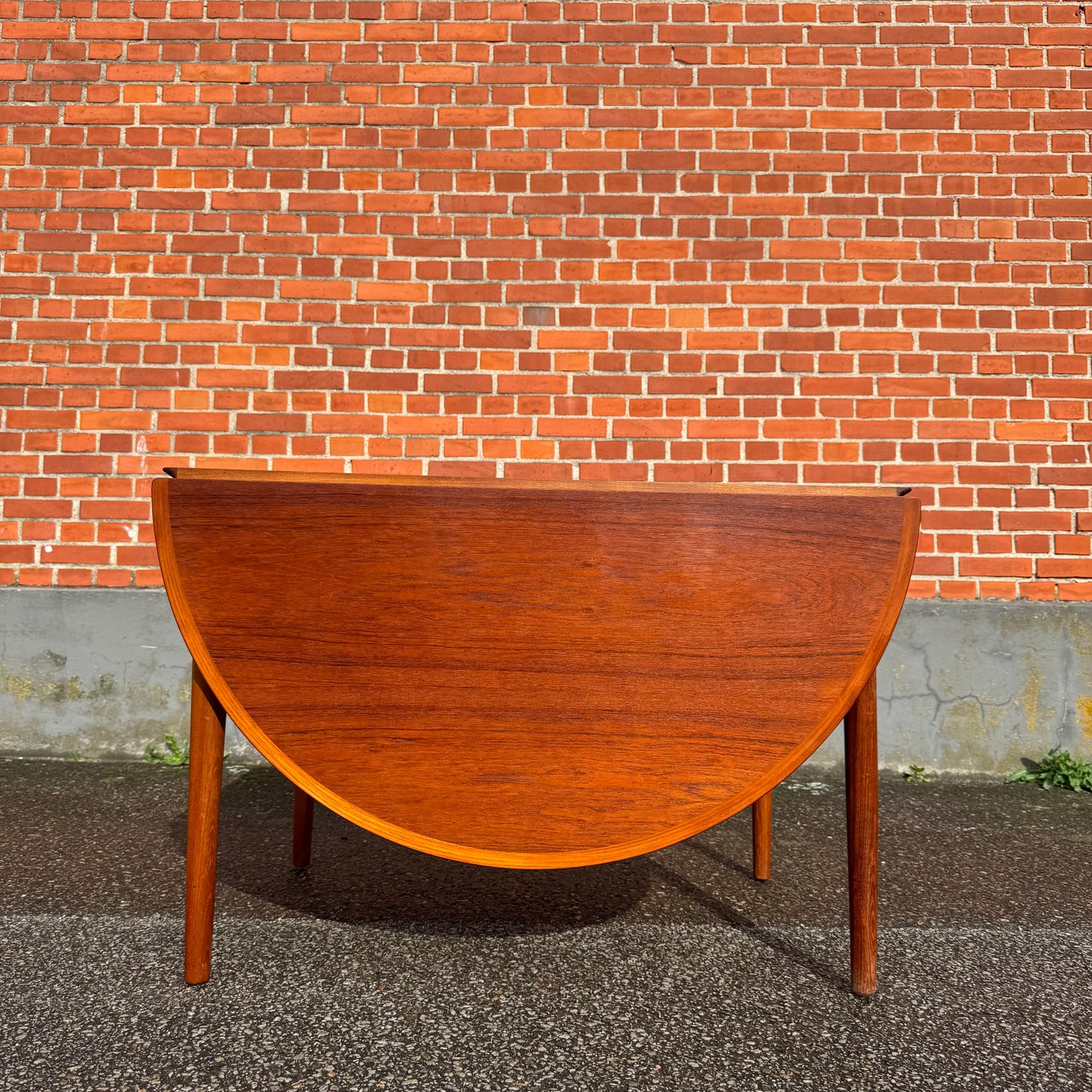 Modell nr 227 av Arne Vodder för Sibast Møbelfabrik