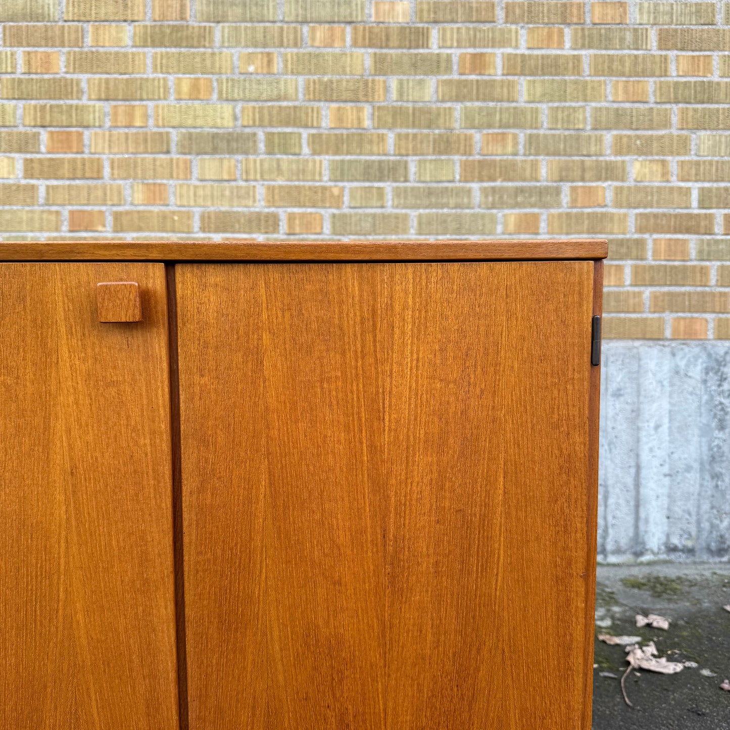 Sideboard i serien ”Contenta” av Erik Berglund & Sten Engdal