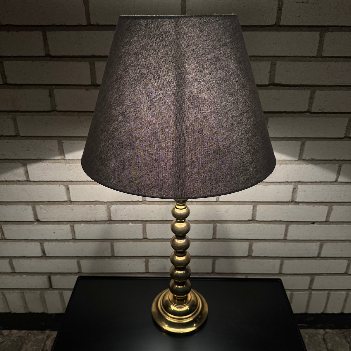Bordslampa från EAE