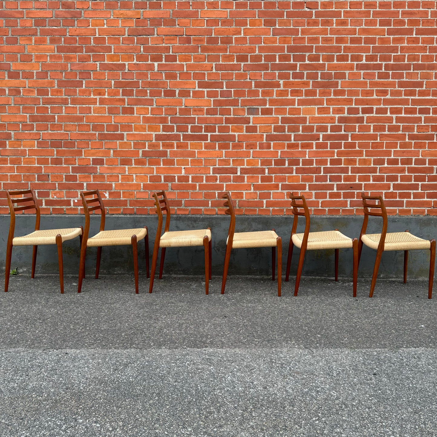 Set of 6 chairs by NO Møller