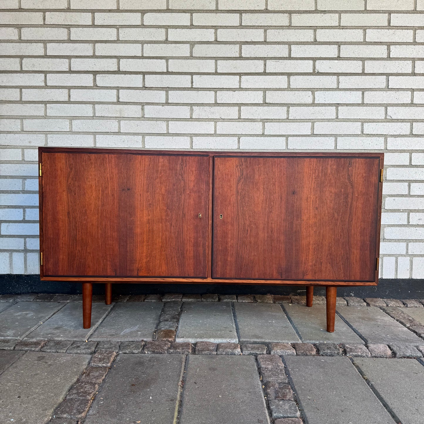 Sideboard av Poul Hundevad