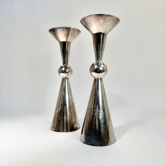 2st silverplaterade ljusstakar