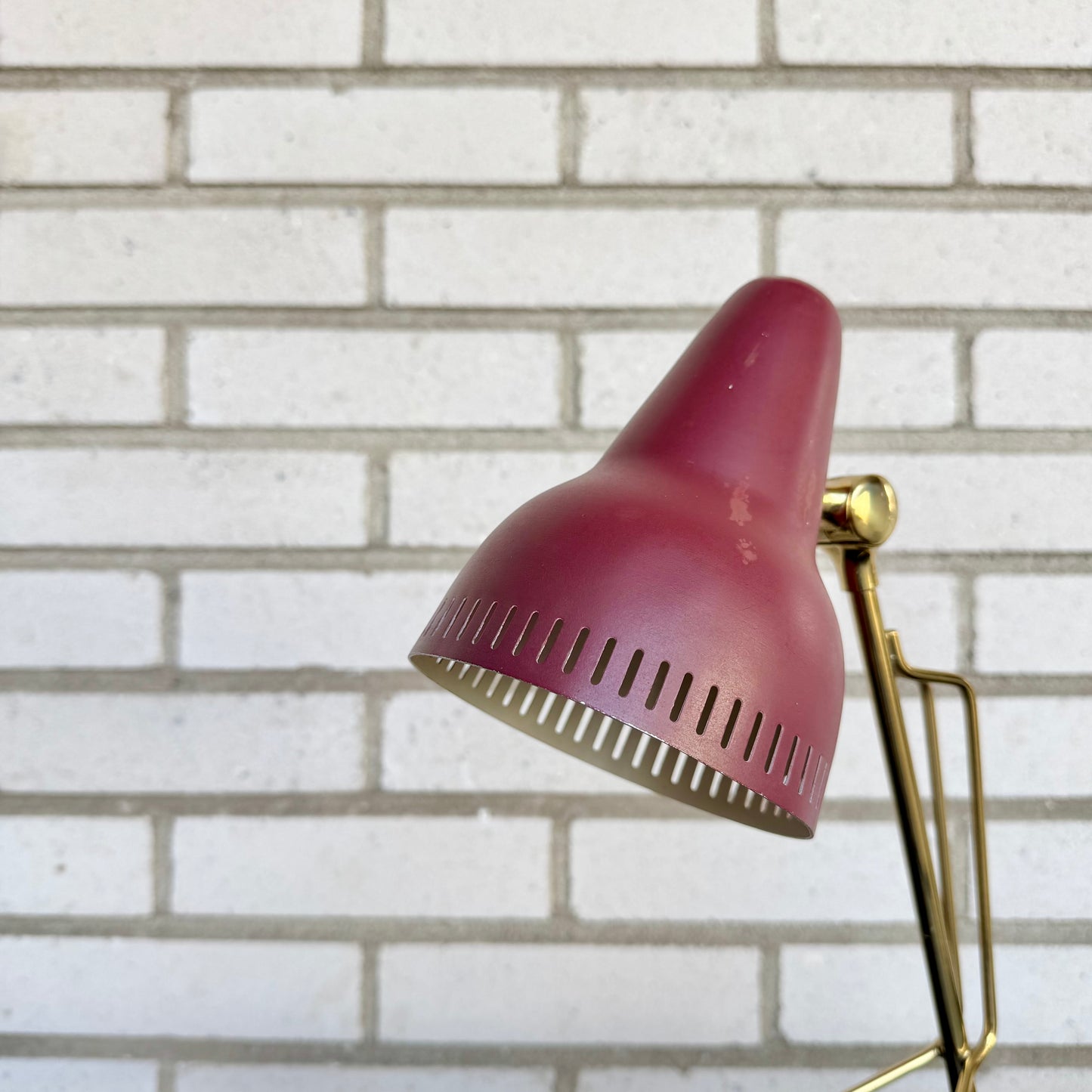 Bords/vägglampa av Falkenbergs belysning
