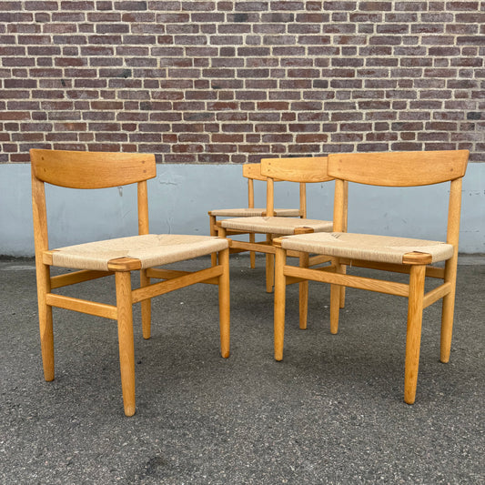 Set med 4st matstolar i modell ”Öresund” av Børge Mogensen för Karl Andersson & Söner
