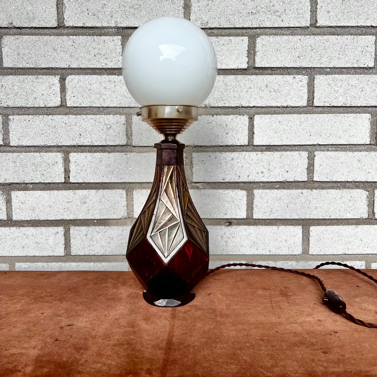 Art deco lamp in wood