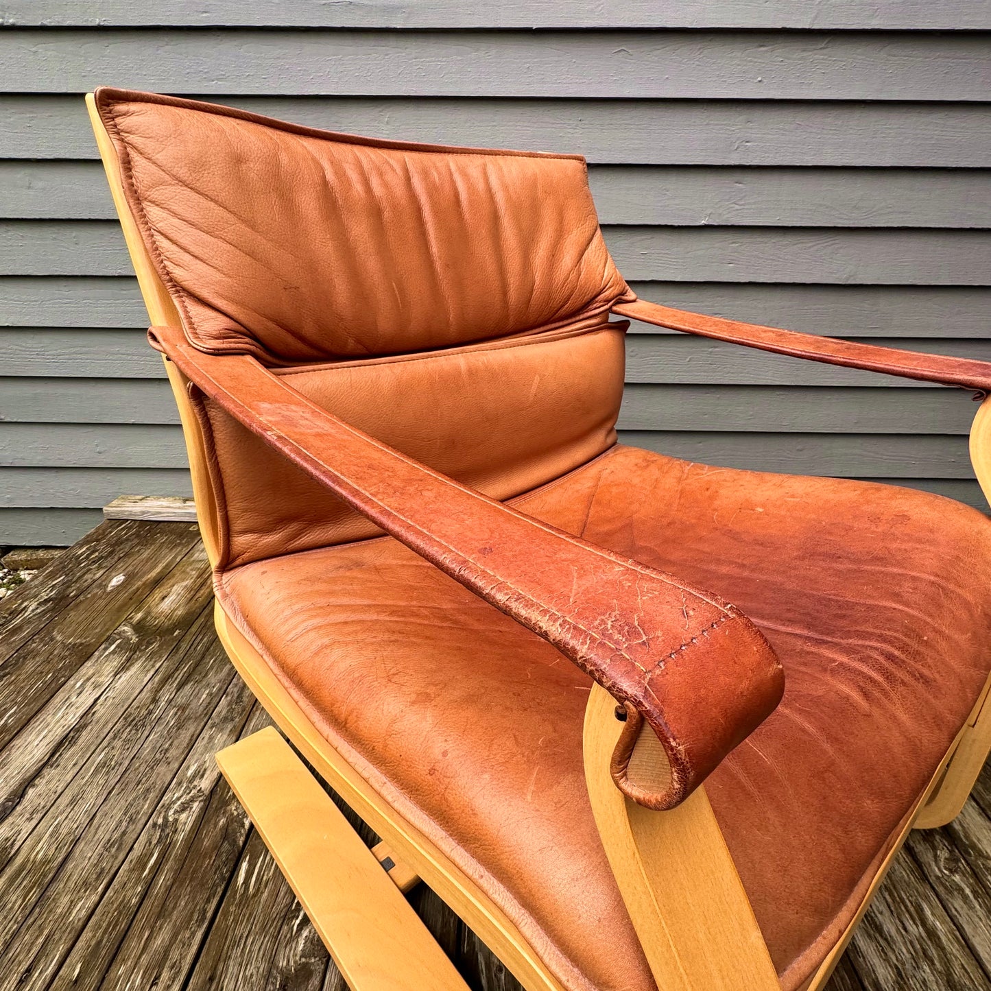 Pair of lounge chairs by Åke Fribytter for Nelo Kroken