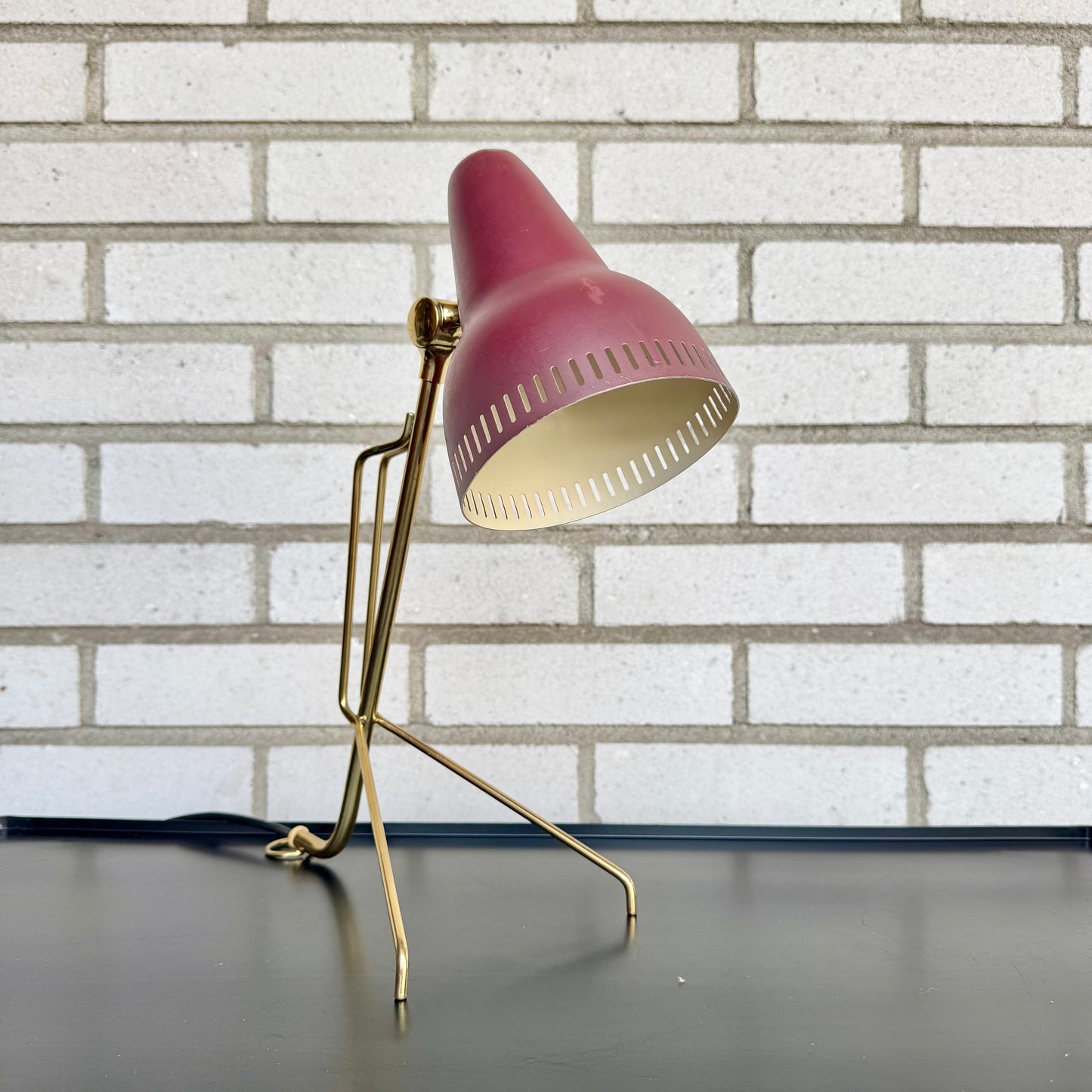 Bords/vägglampa av Falkenbergs belysning