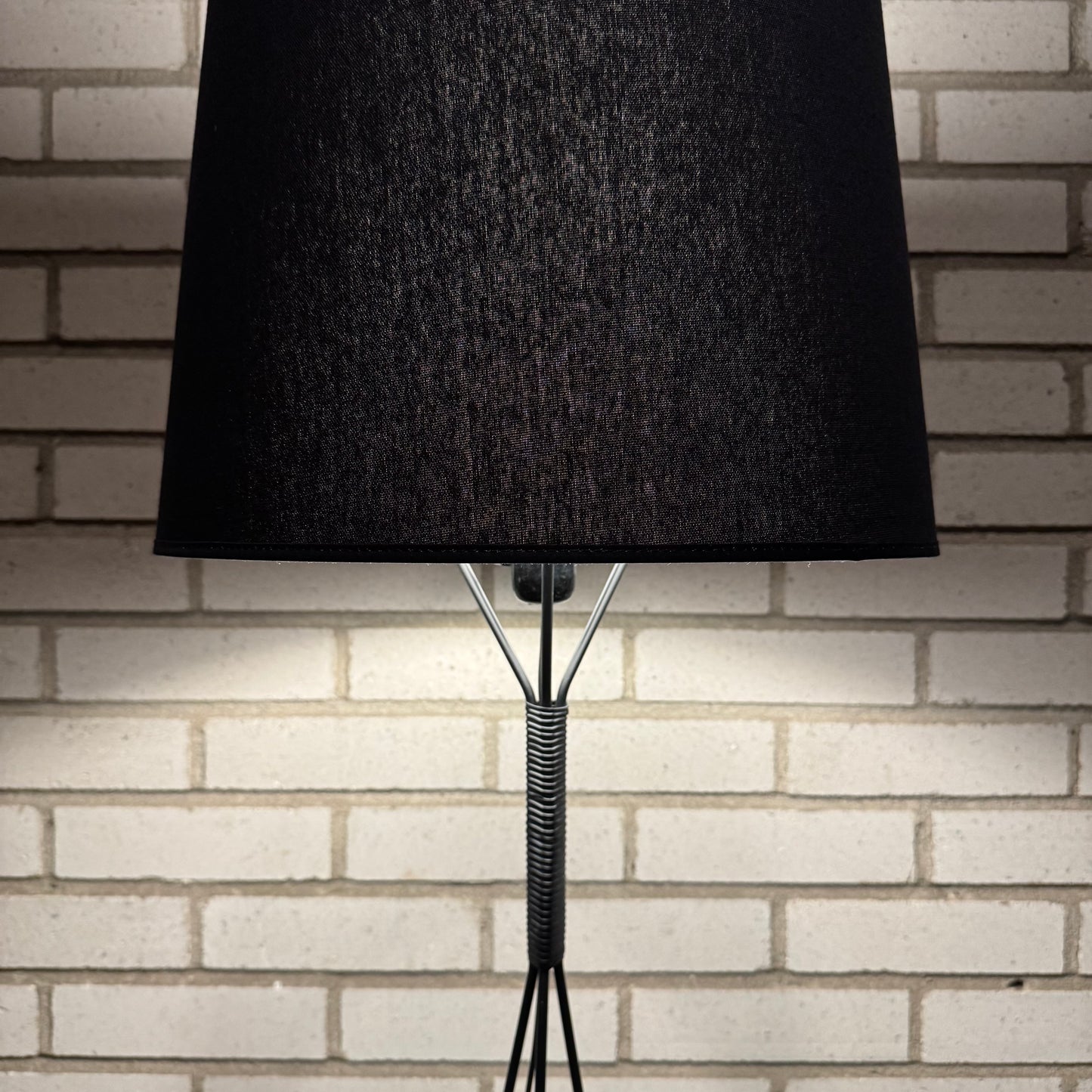 50-tals golvlampa med ny skärm