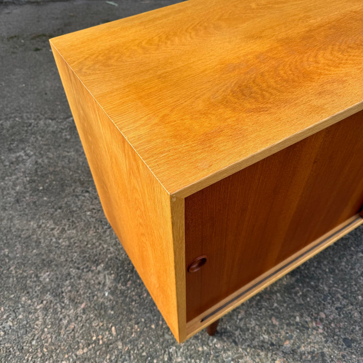 Sideboard i serien ”öresund” av Børge Mogensen för Karl andersson & Söner