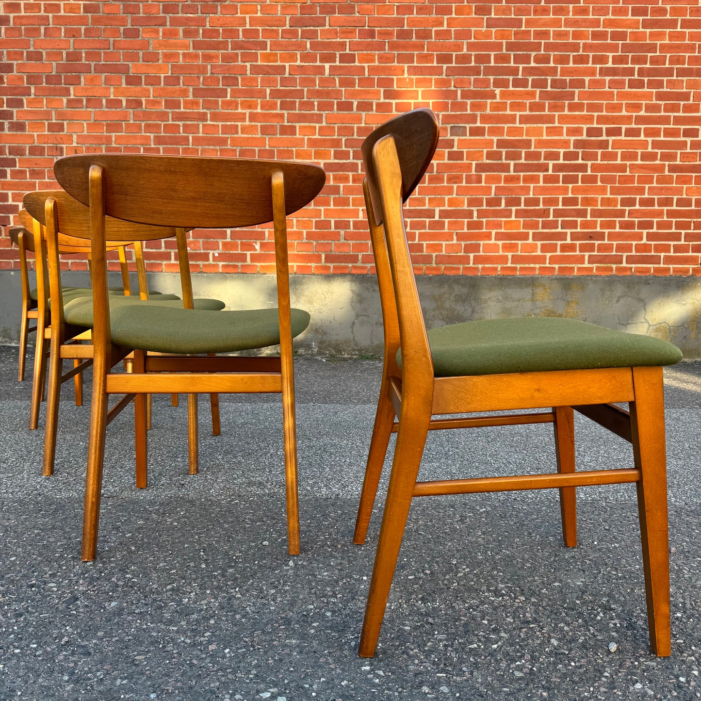 Set med 6st matstolar från Farstrup