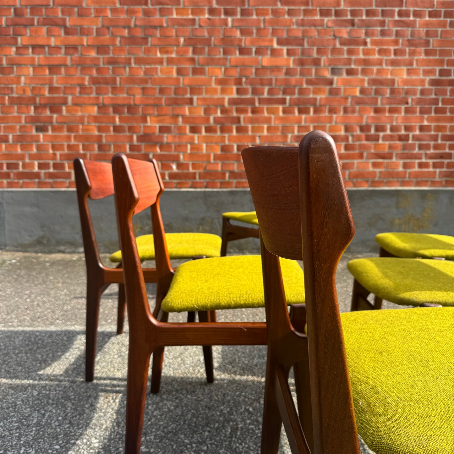 6st stolar i teak av Erik Buch
