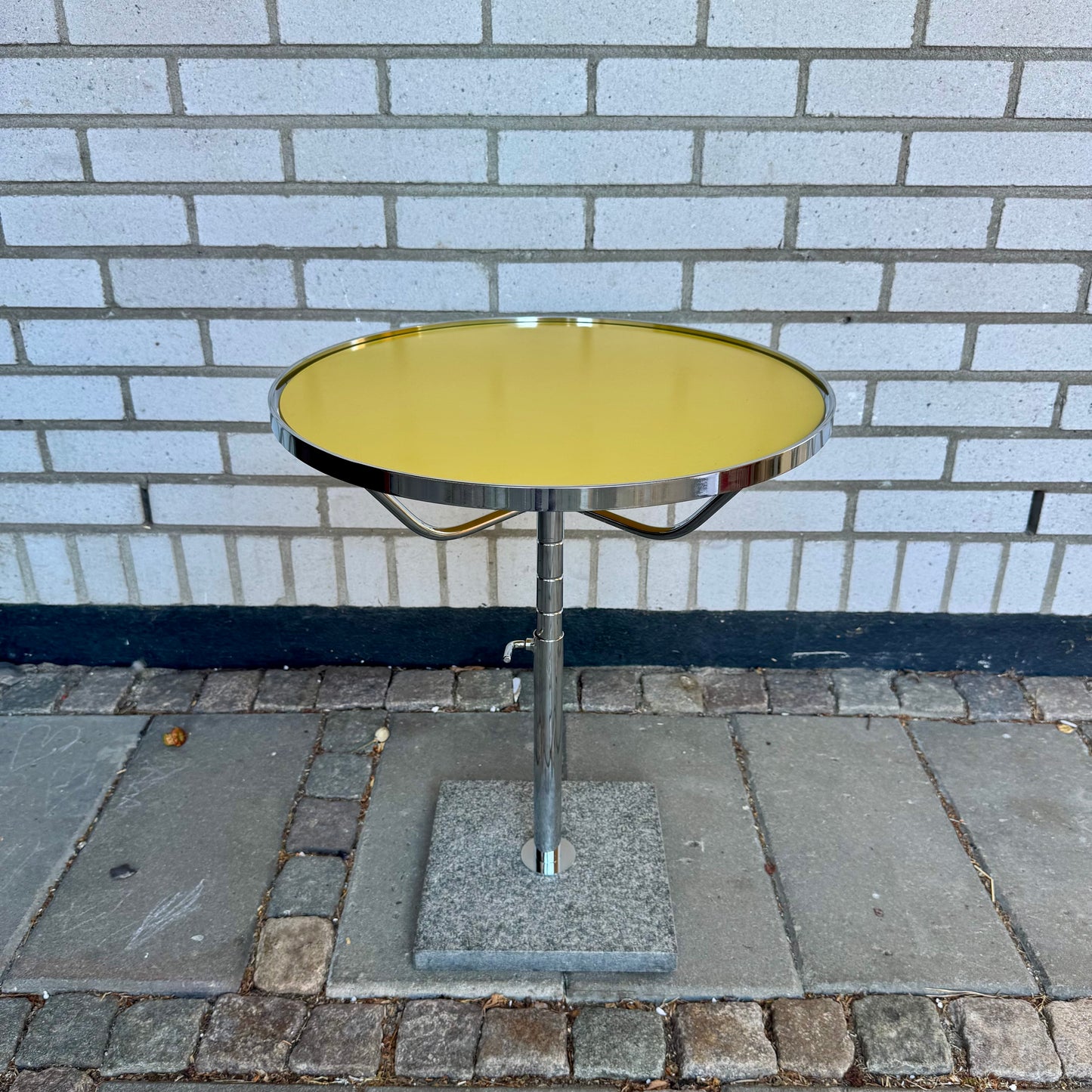 Höj och sänkbara bordet ”pronto” av DUX