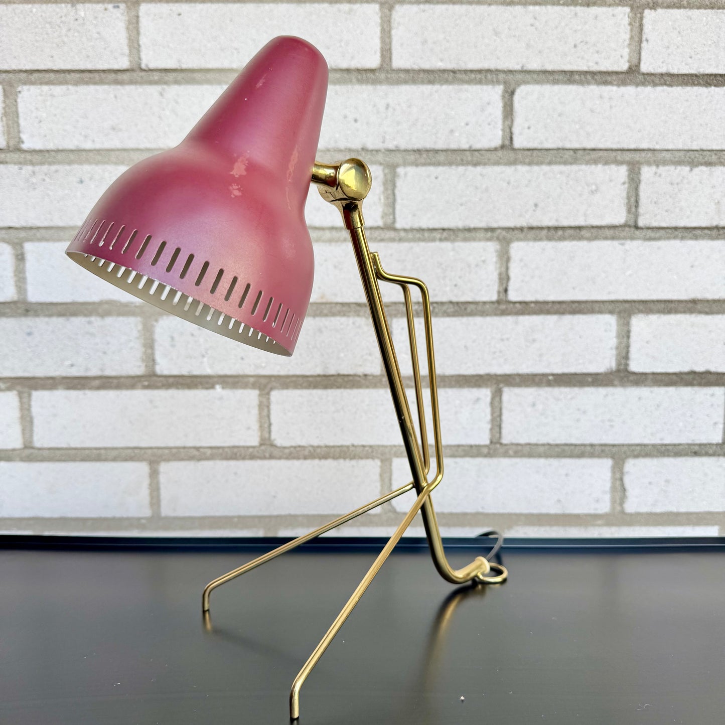 Bords/vägglampa av Falkenbergs belysning
