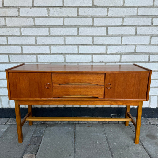 Hallway furniture in teak