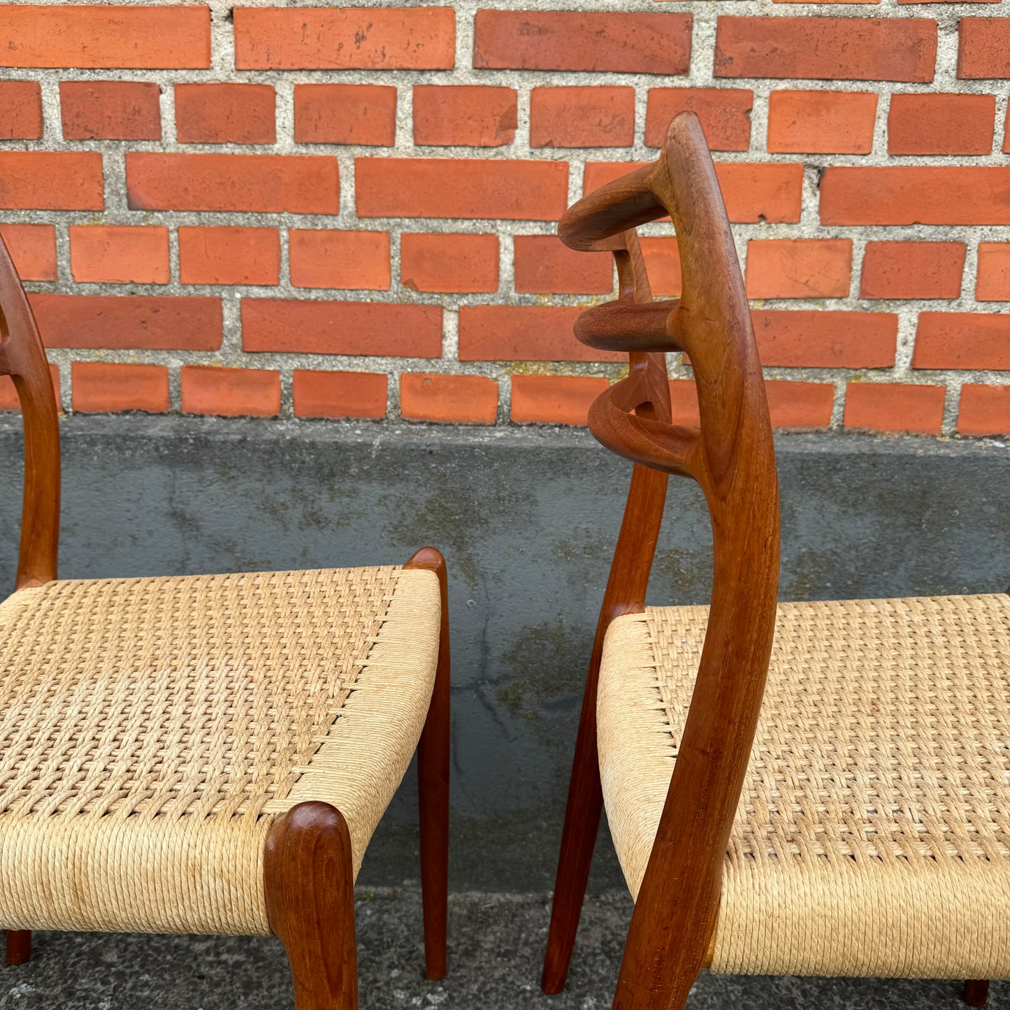 Set of 6 chairs by NO Møller