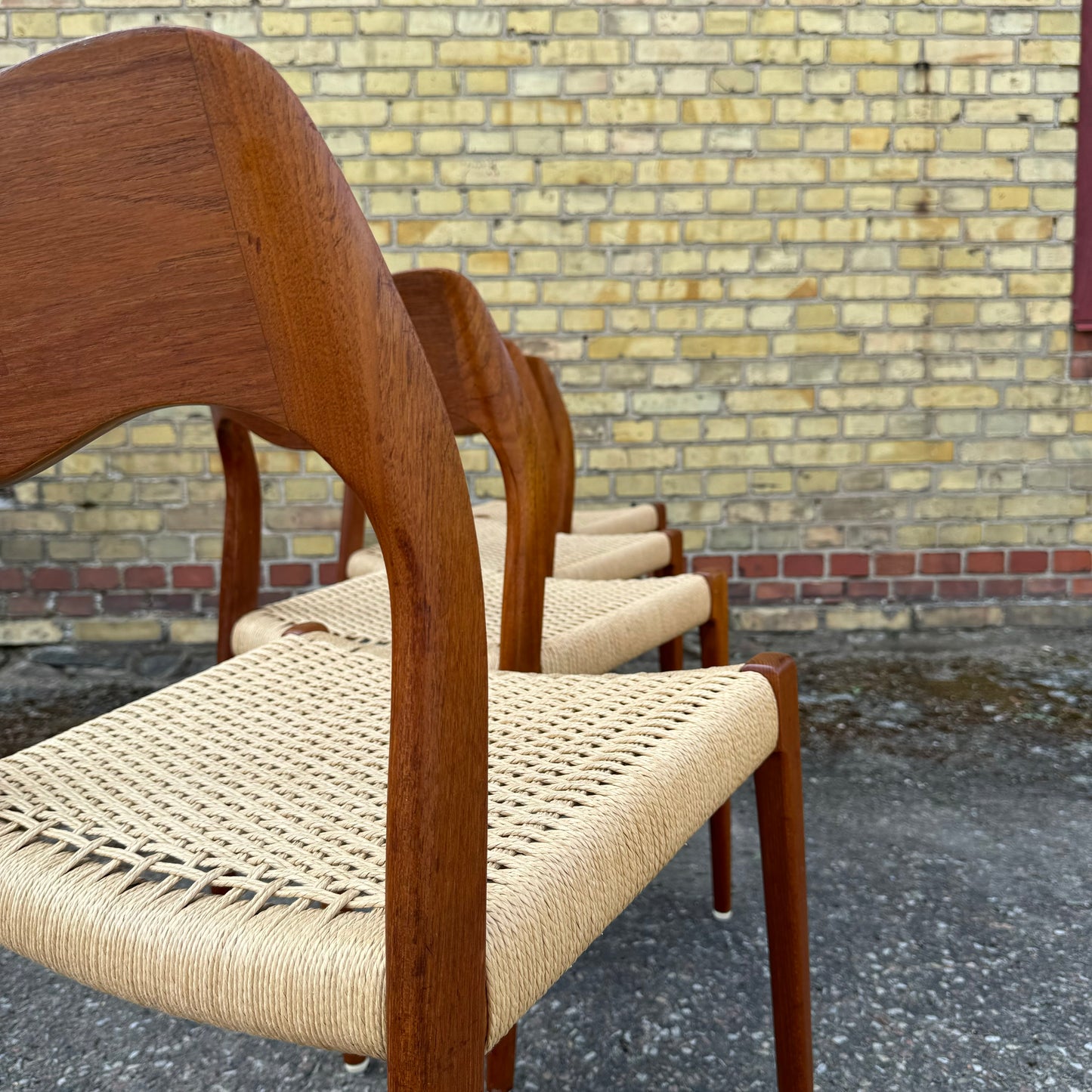 Set of 4 ”model 71” dining chairs by NO Møller