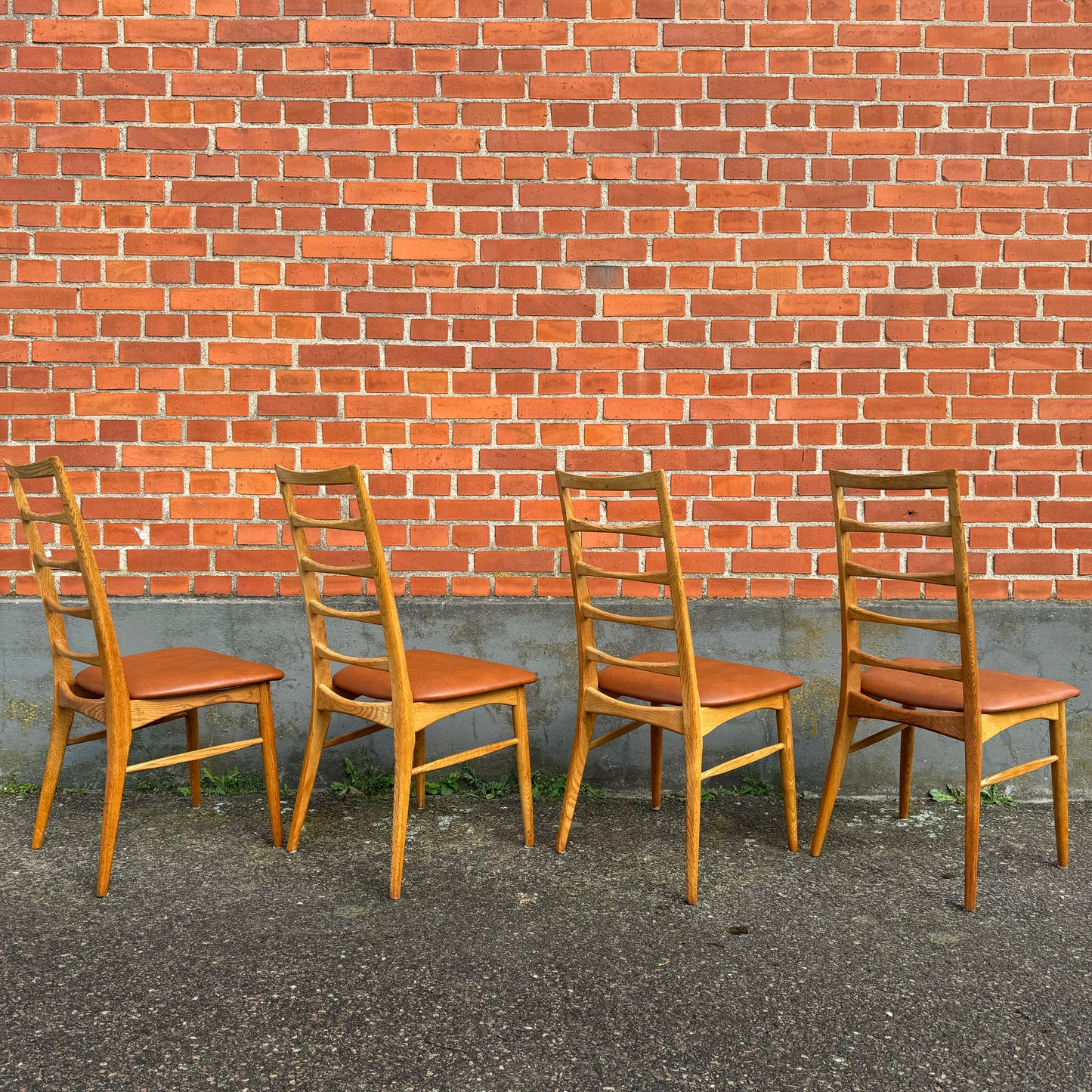 Set of dining chairs, modell ”Lis” by Niels Koefoed