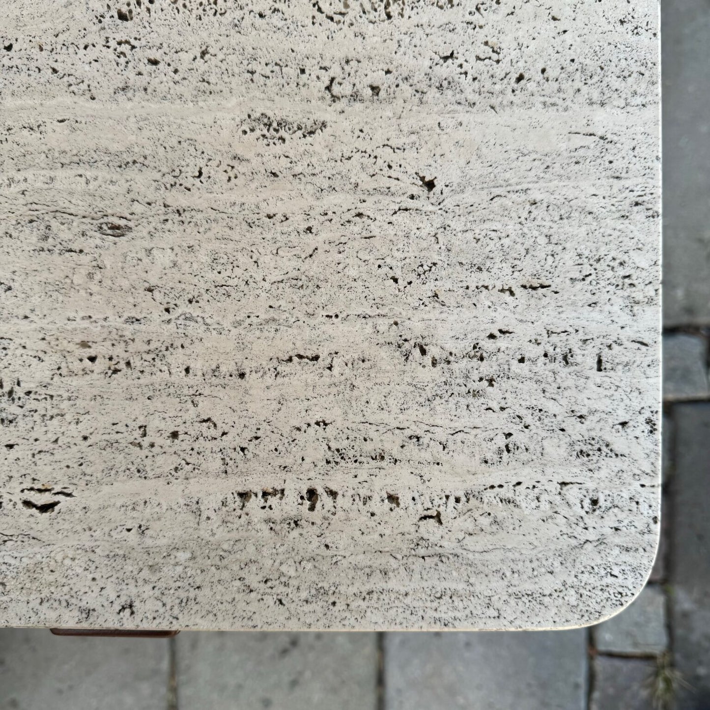 Coffe table with travertine table top