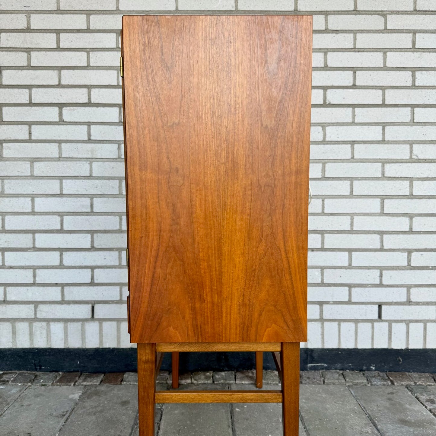 1950-60s bar cabinet with light