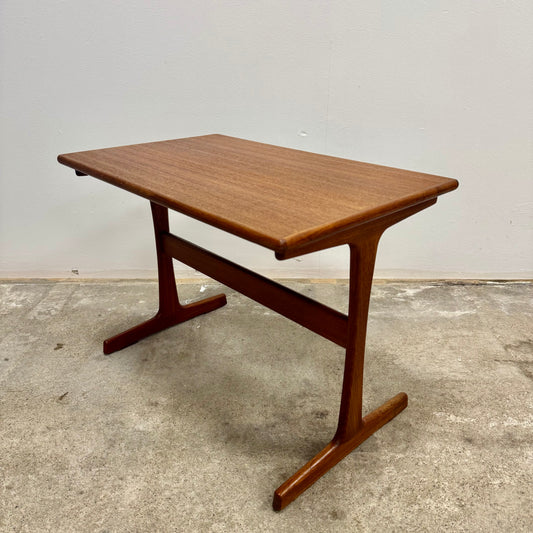 Danskt sidobord från 60-talet